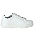 Sneakers, femme chaussure de sécurité professionnelle
